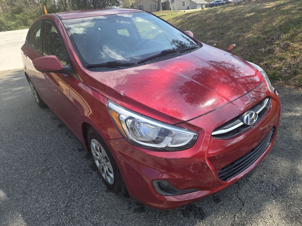 2016 Hyundai Accent Image 3