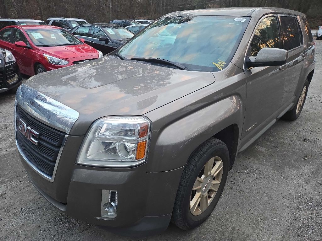 2011 GMC Terrain Image 2