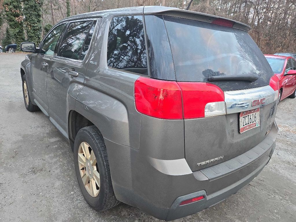 2011 GMC Terrain Image 8