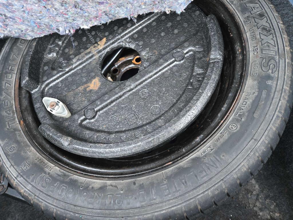 2016 Chrysler 200 Image 23