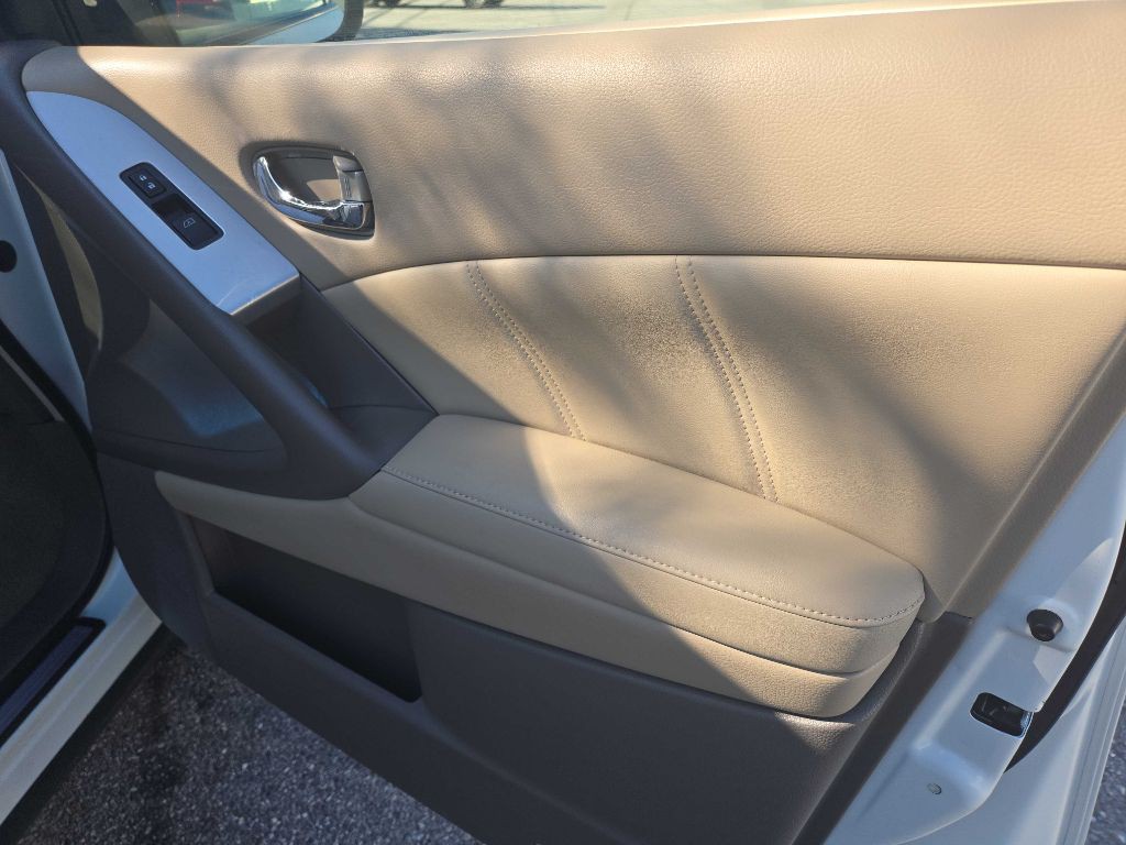 2014 Nissan Murano Image 8