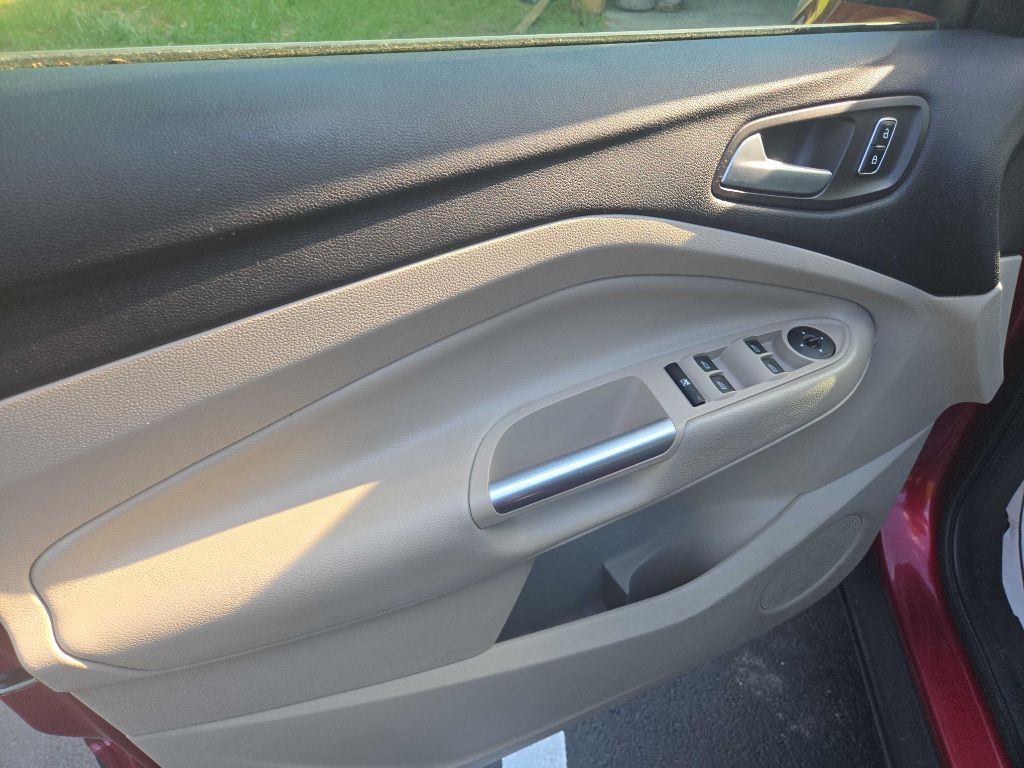 2014 Ford Escape Image 27
