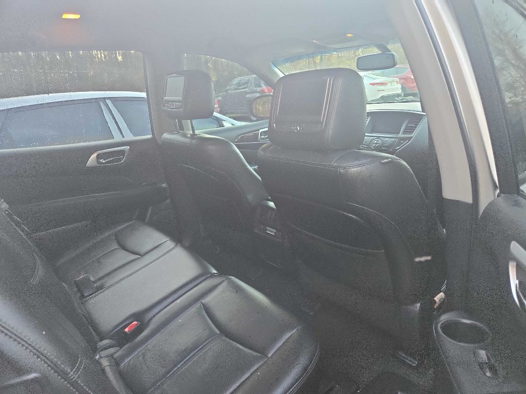 2014 Nissan Pathfinder Image 6