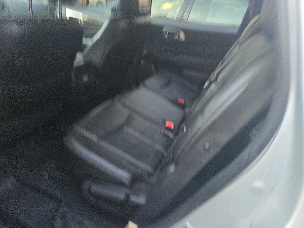 2014 Nissan Pathfinder Image 10