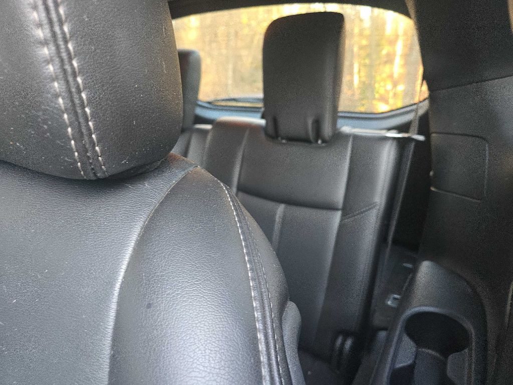 2014 Nissan Pathfinder Image 11