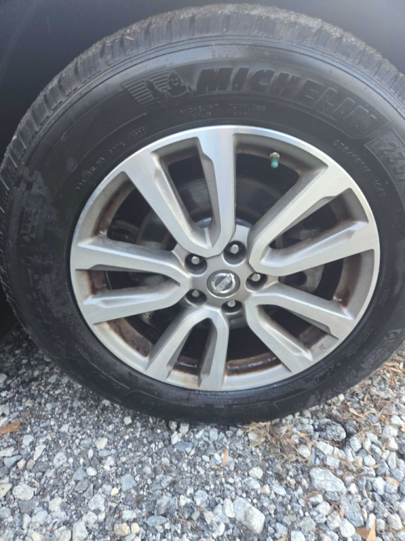 2014 Nissan Pathfinder Image 3