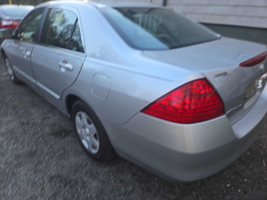 2007 Honda Accord Image 8