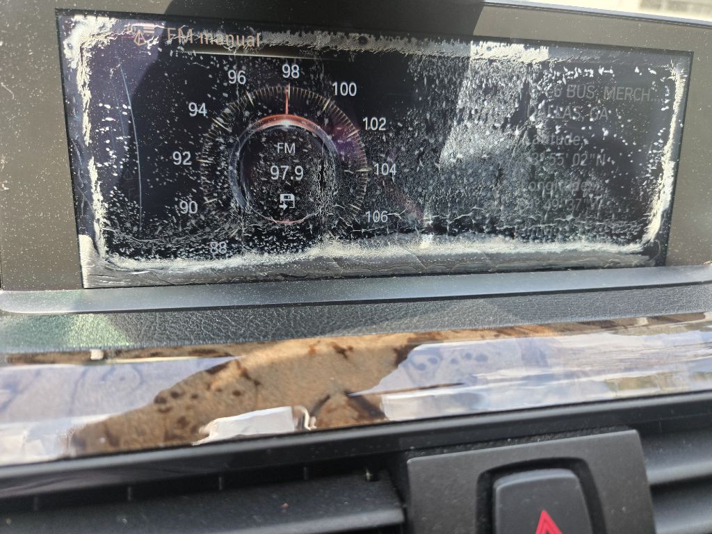 2014 BMW 3 Series Image 17