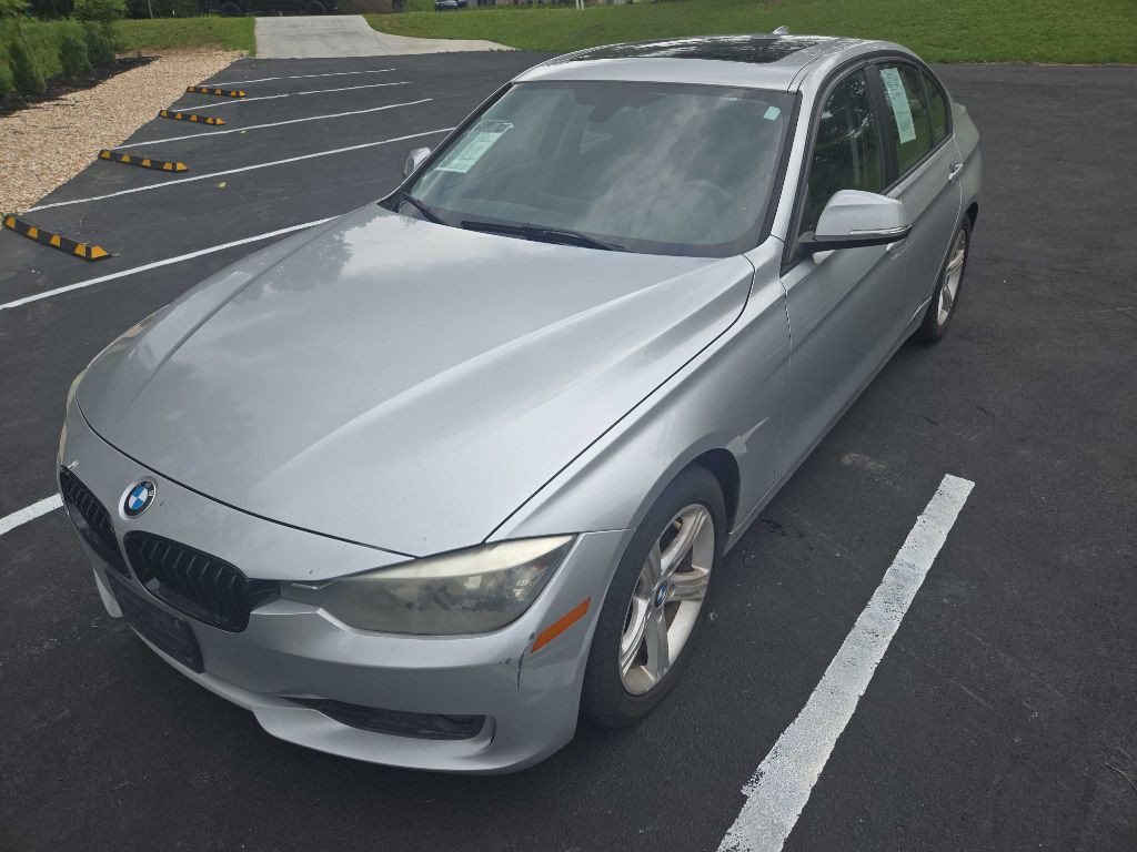 2014 BMW 3 Series Image 1