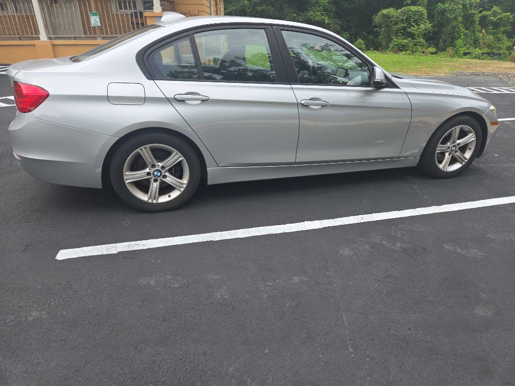 2014 BMW 3 Series Image 6