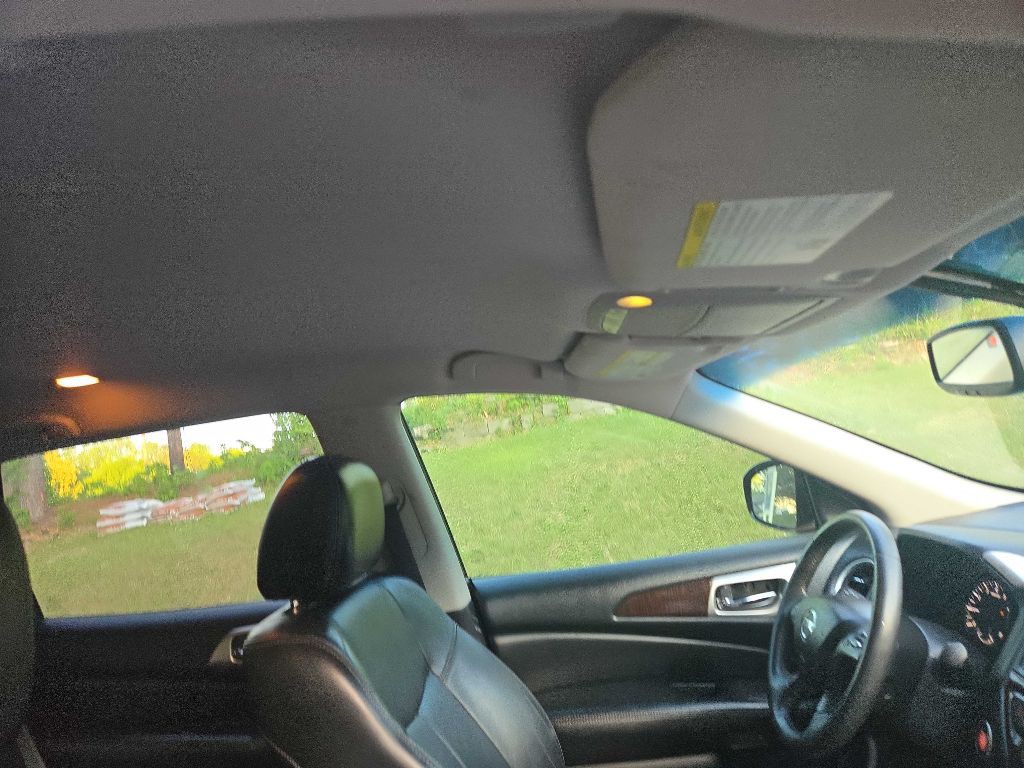 2013 Nissan Pathfinder Image 17