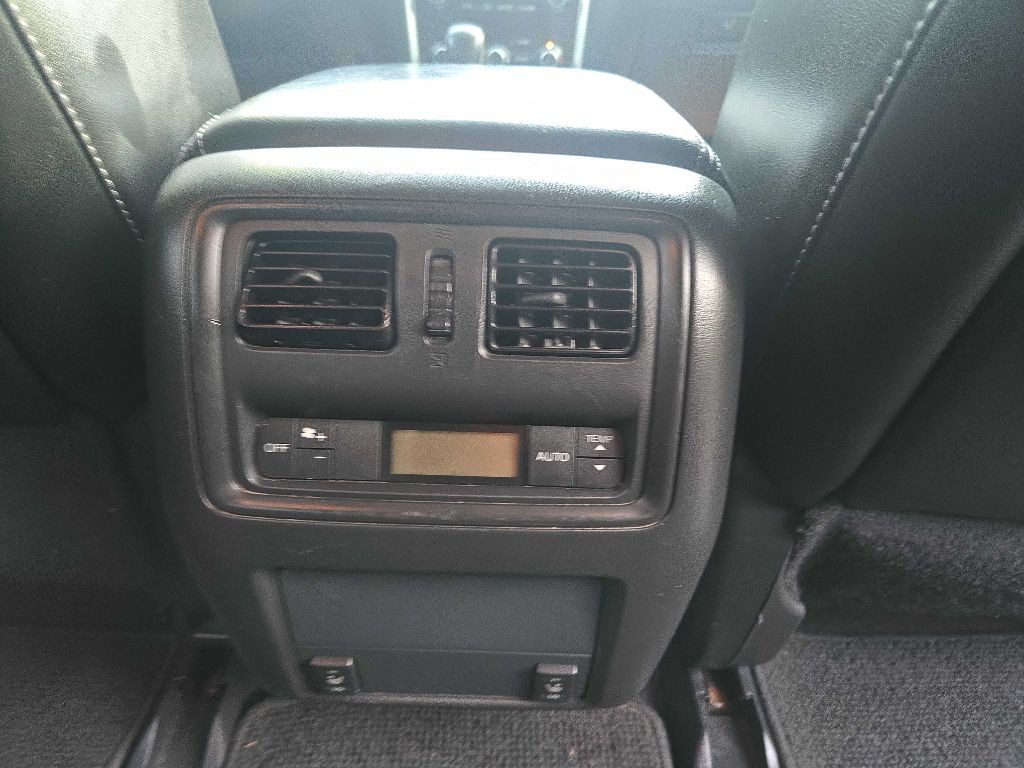 2013 Nissan Pathfinder Image 20