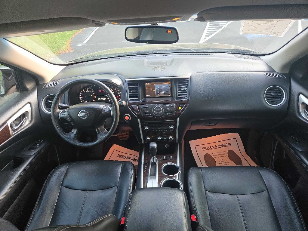 2013 Nissan Pathfinder Image 21