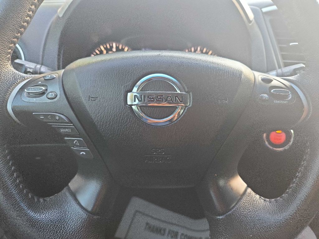 2013 Nissan Pathfinder Image 44