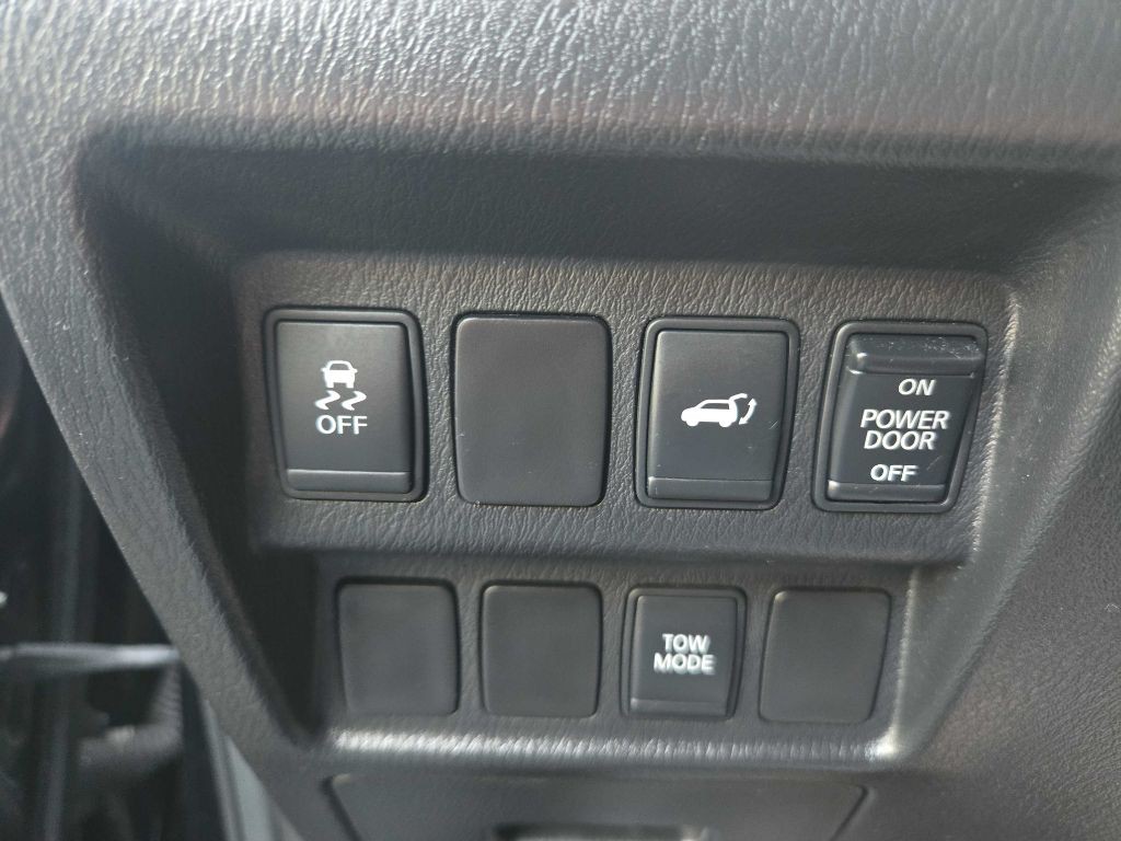 2013 Nissan Pathfinder Image 47