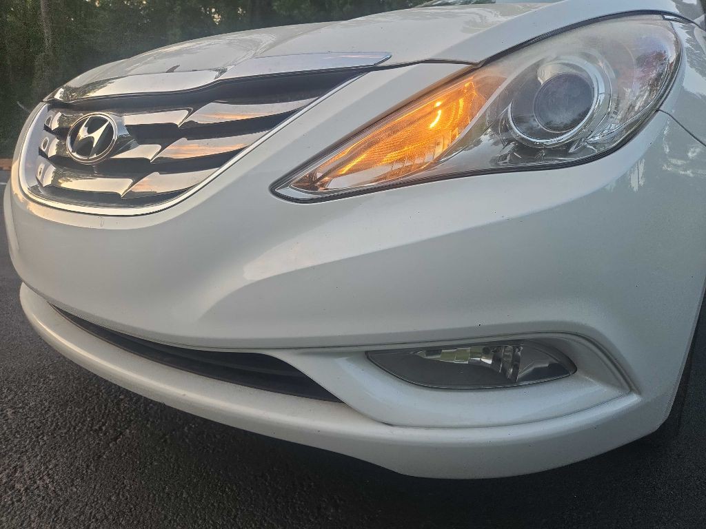 2011 Hyundai Sonata Image 33