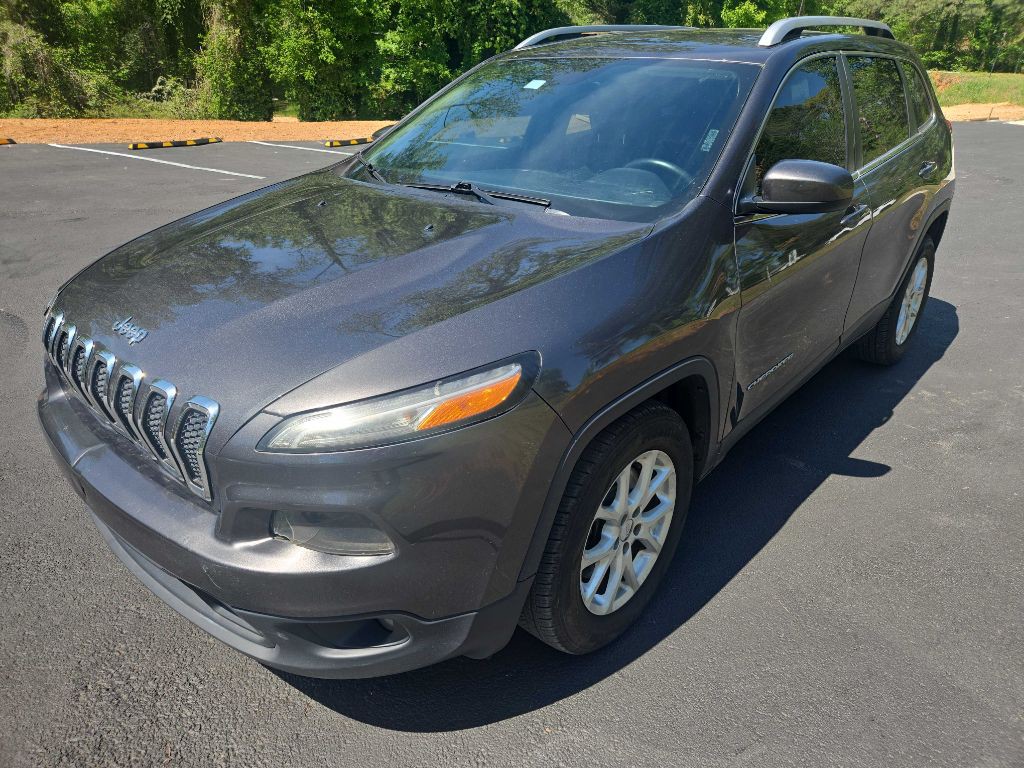 2017 Jeep Cherokee Image 2