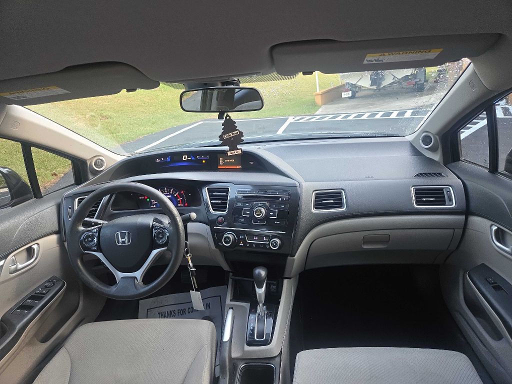 2013 Honda Civic Image 11