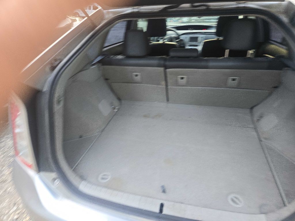 2012 Toyota Prius Image 15