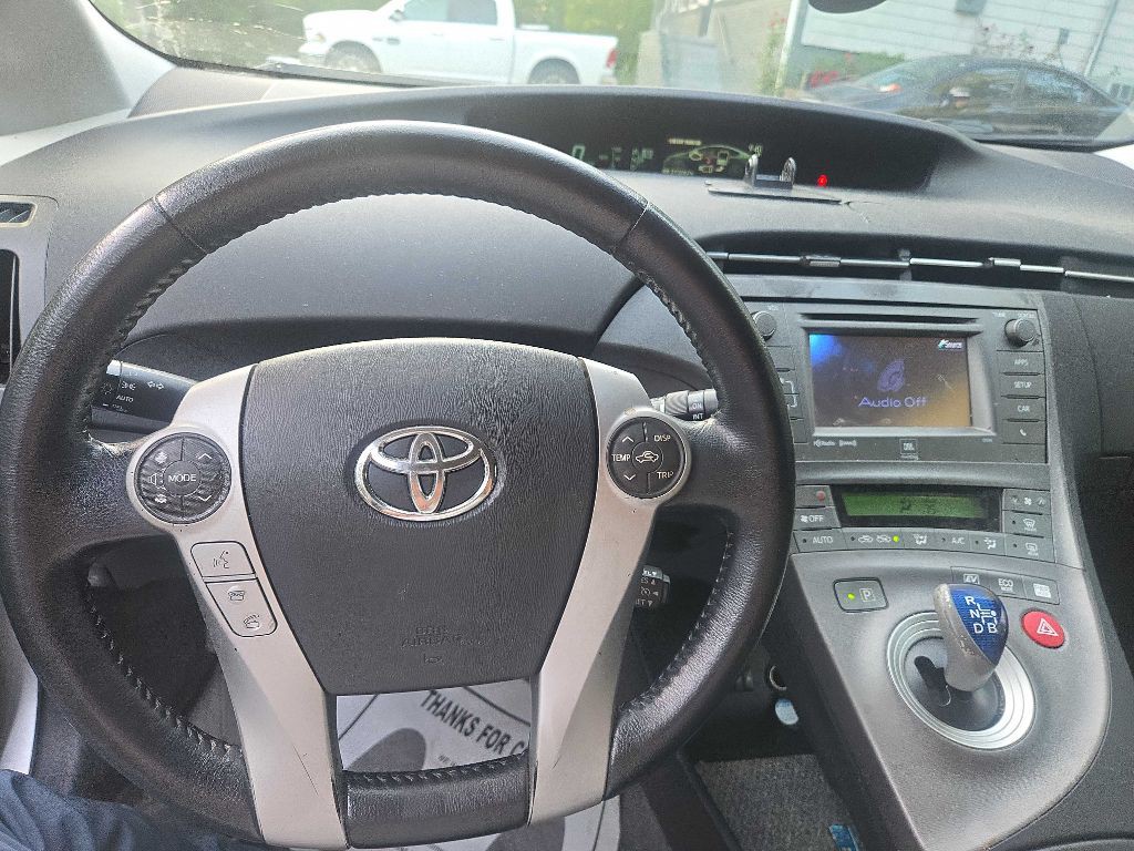 2012 Toyota Prius Image 19