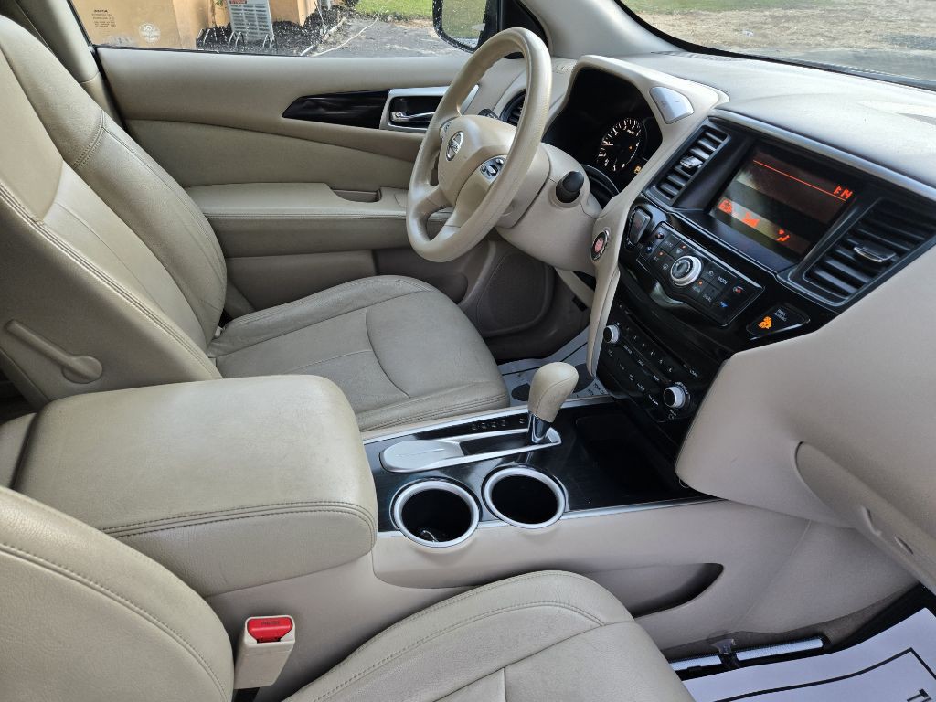 2013 Nissan Pathfinder Image 6