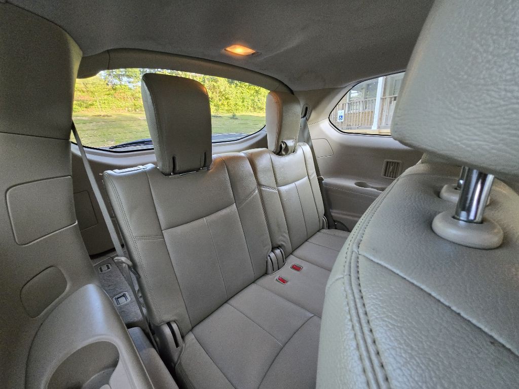 2013 Nissan Pathfinder Image 28