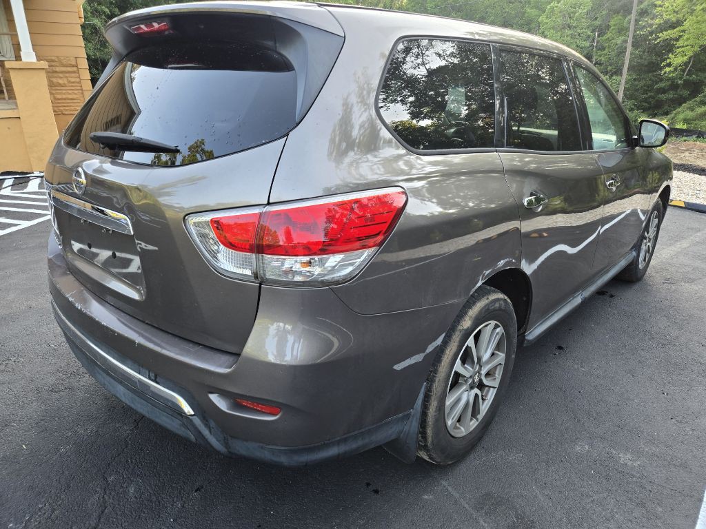 2013 Nissan Pathfinder Image 30
