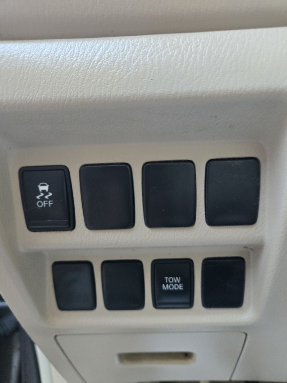 2013 Nissan Pathfinder Image 54