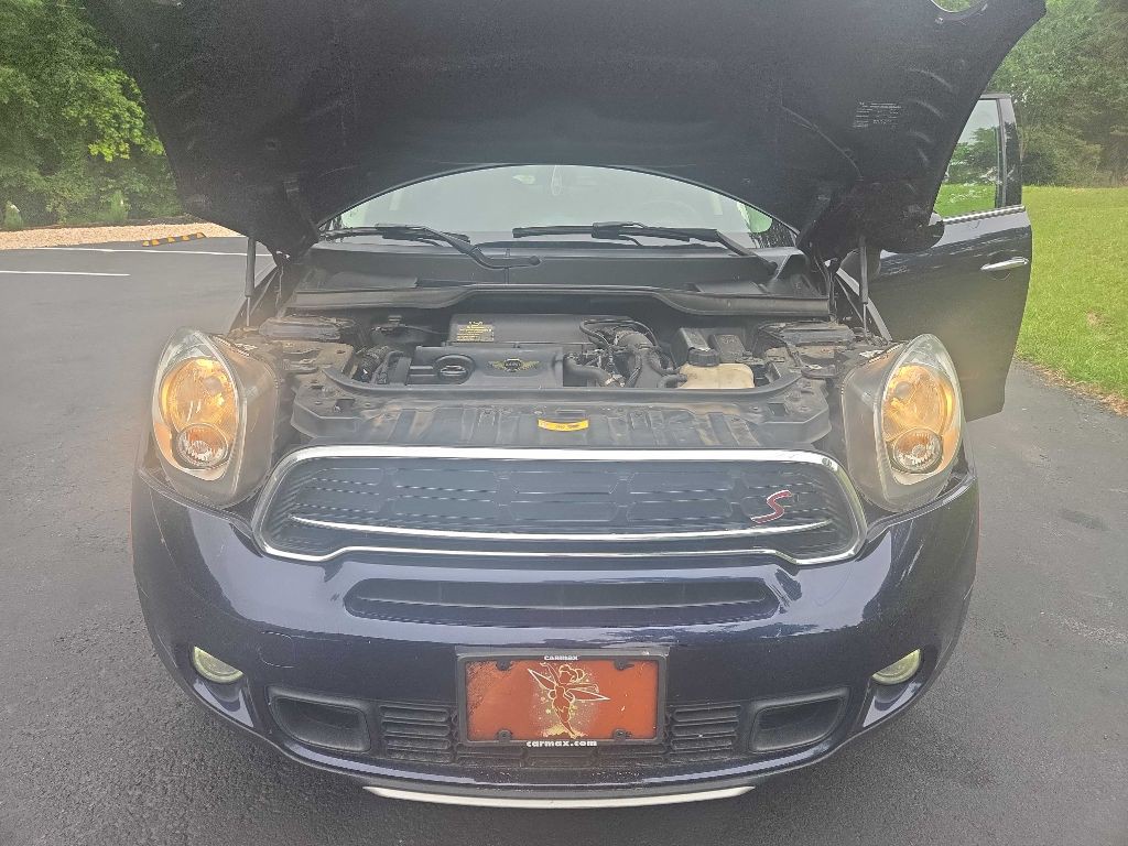 2015 MINI Cooper Image 25