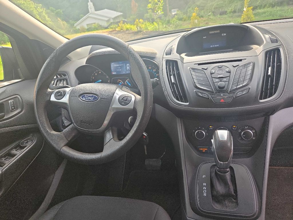 2015 Ford Escape Image 2