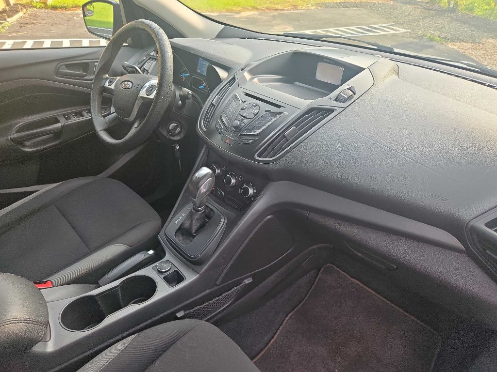 2015 Ford Escape Image 9