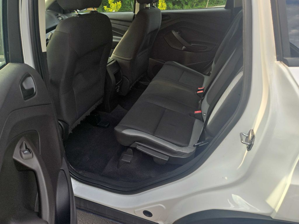 2015 Ford Escape Image 20