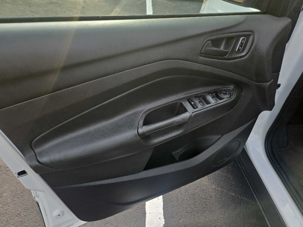 2015 Ford Escape Image 22