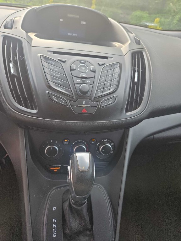 2015 Ford Escape Image 25