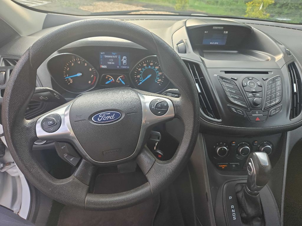 2015 Ford Escape Image 28