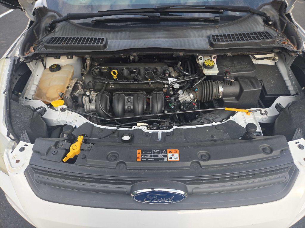 2015 Ford Escape Image 32