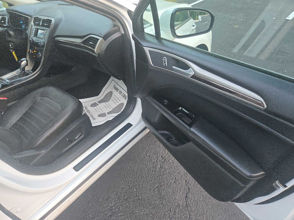 2014 Ford Fusion Image 27