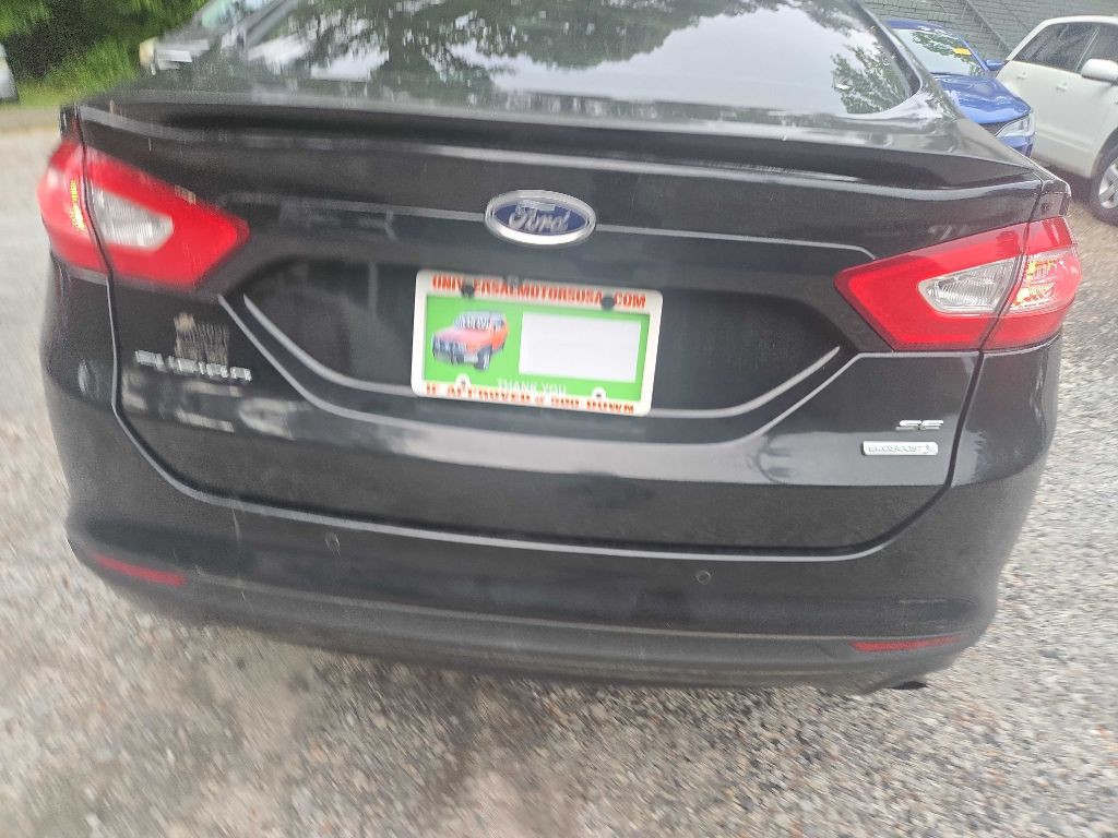 2015 Ford Fusion Image 8