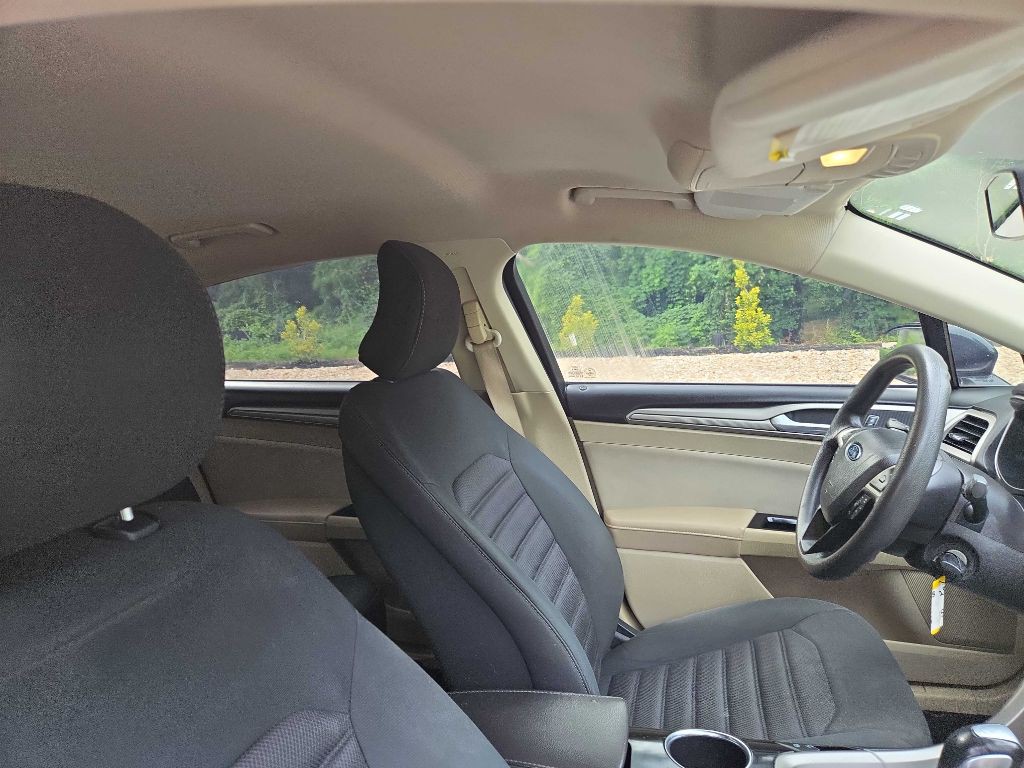 2015 Ford Fusion Image 9
