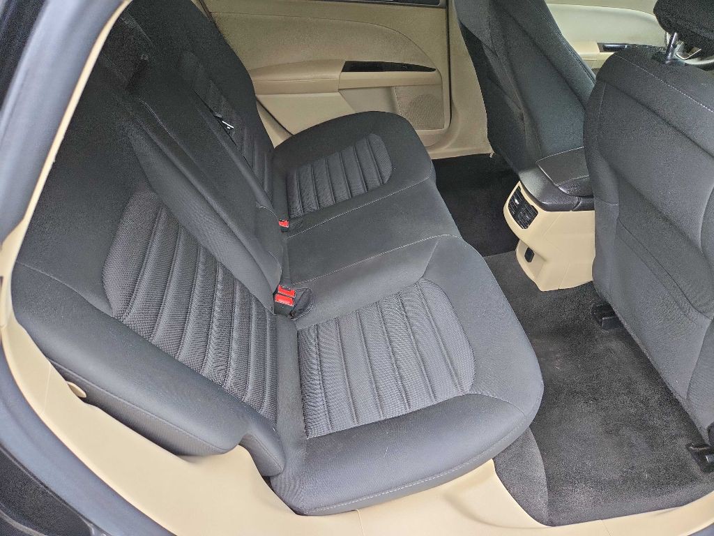 2015 Ford Fusion Image 12
