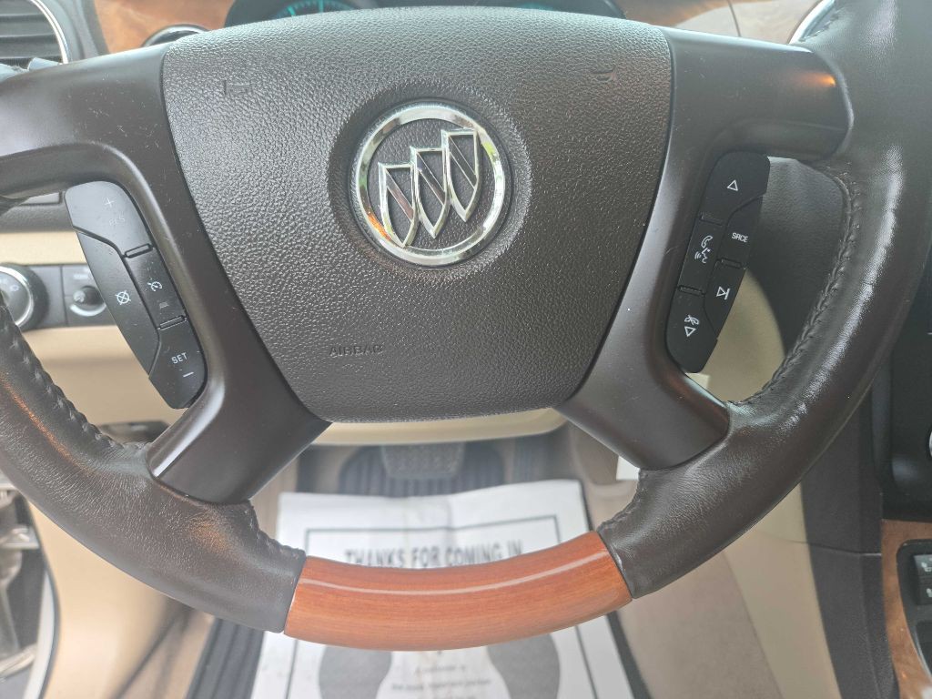 2010 Buick Enclave Image 33