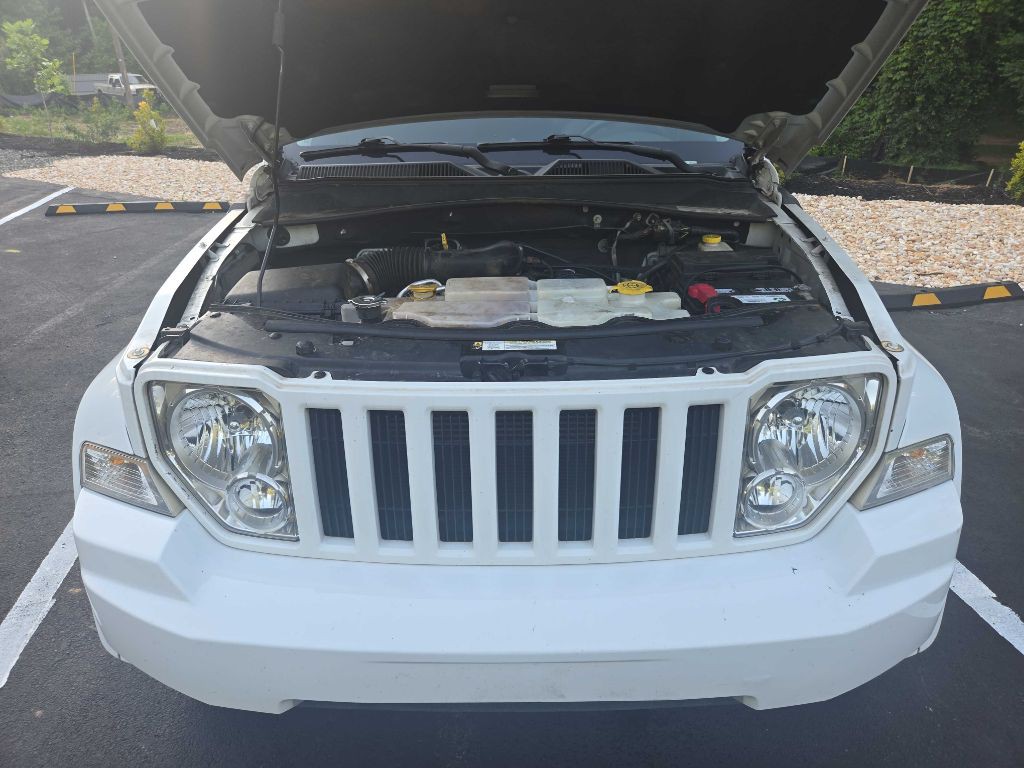 2012 Jeep Liberty Image 30
