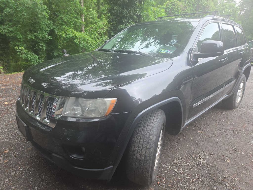 2013 Jeep Grand Cherokee Image 1