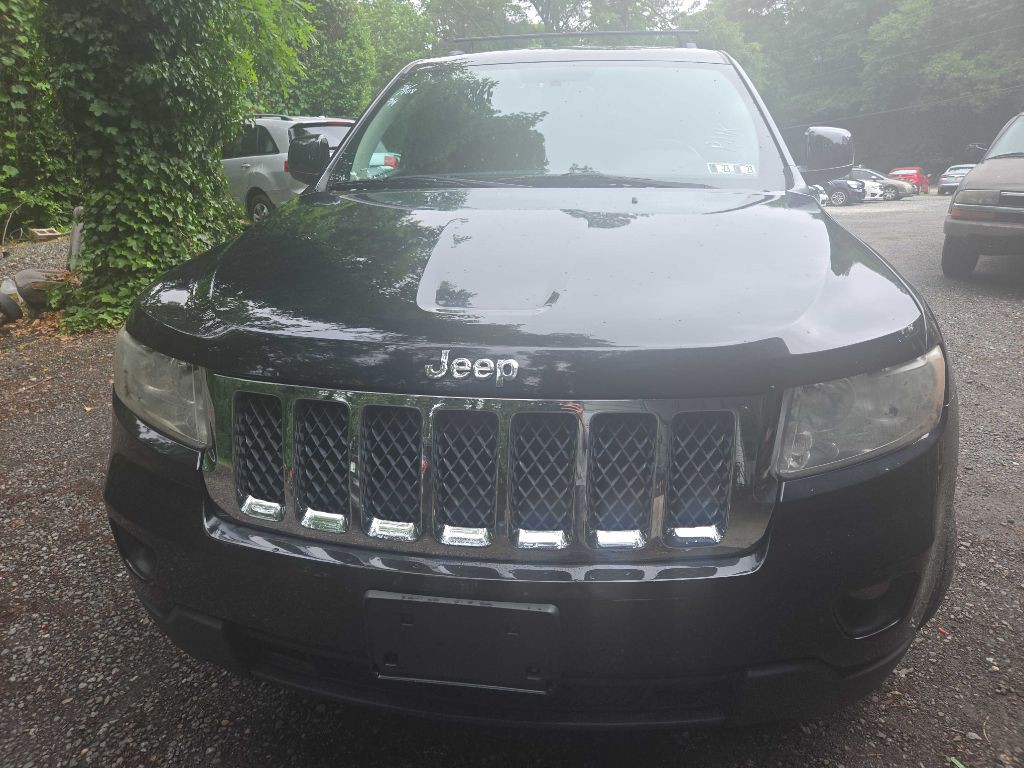 2013 Jeep Grand Cherokee Image 2