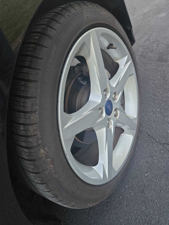 2014 Ford Focus Image 25