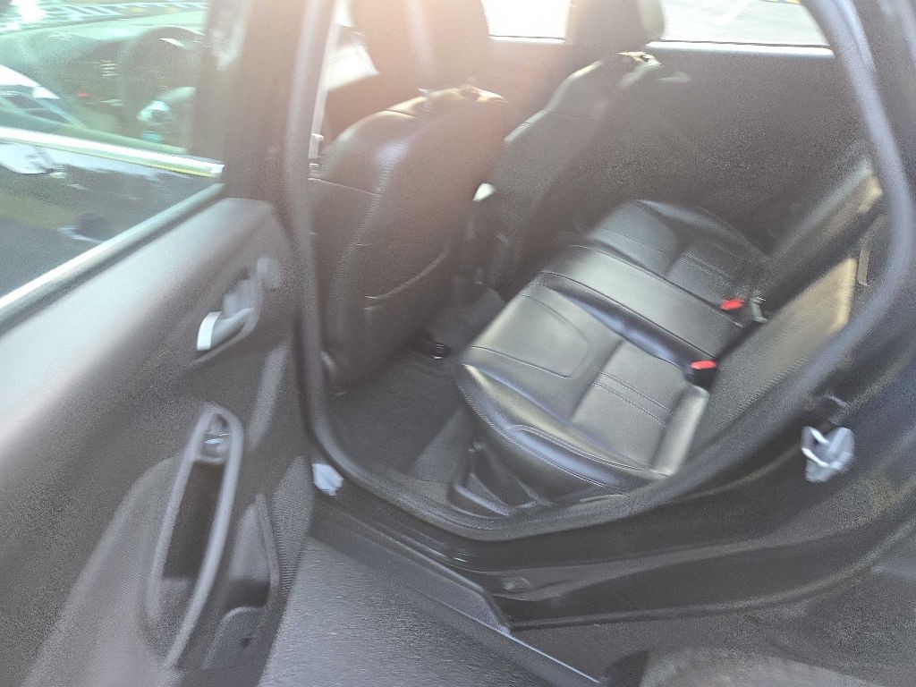 2014 Ford Focus Image 36