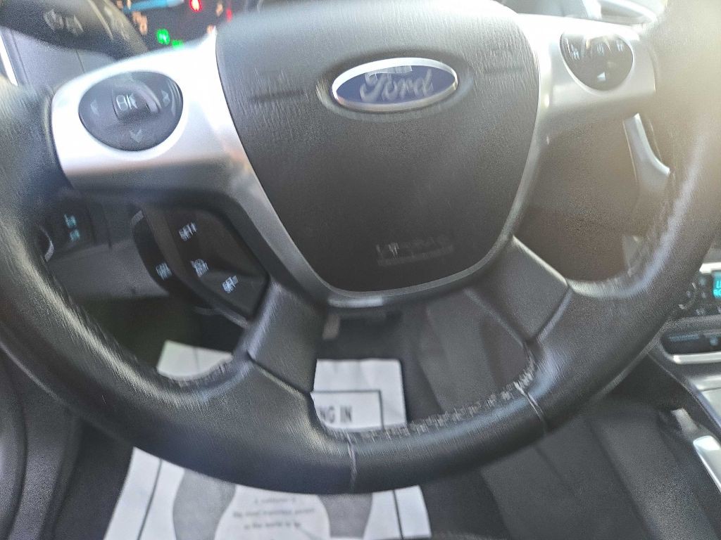 2014 Ford Focus Image 40