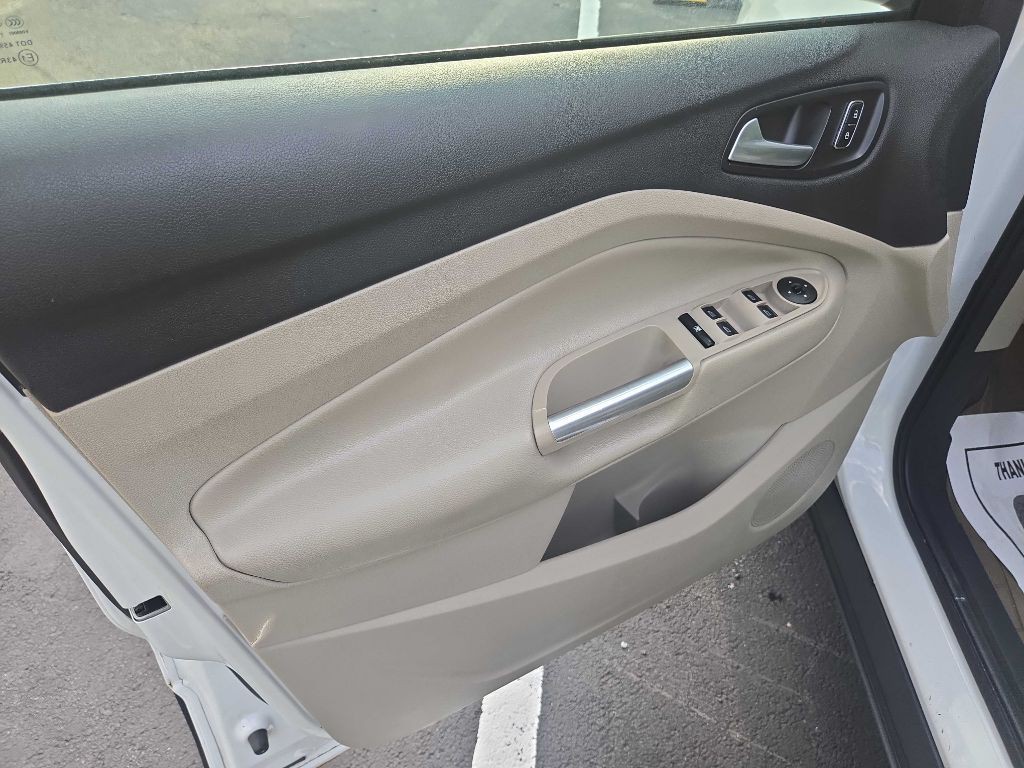 2014 Ford Escape Image 24