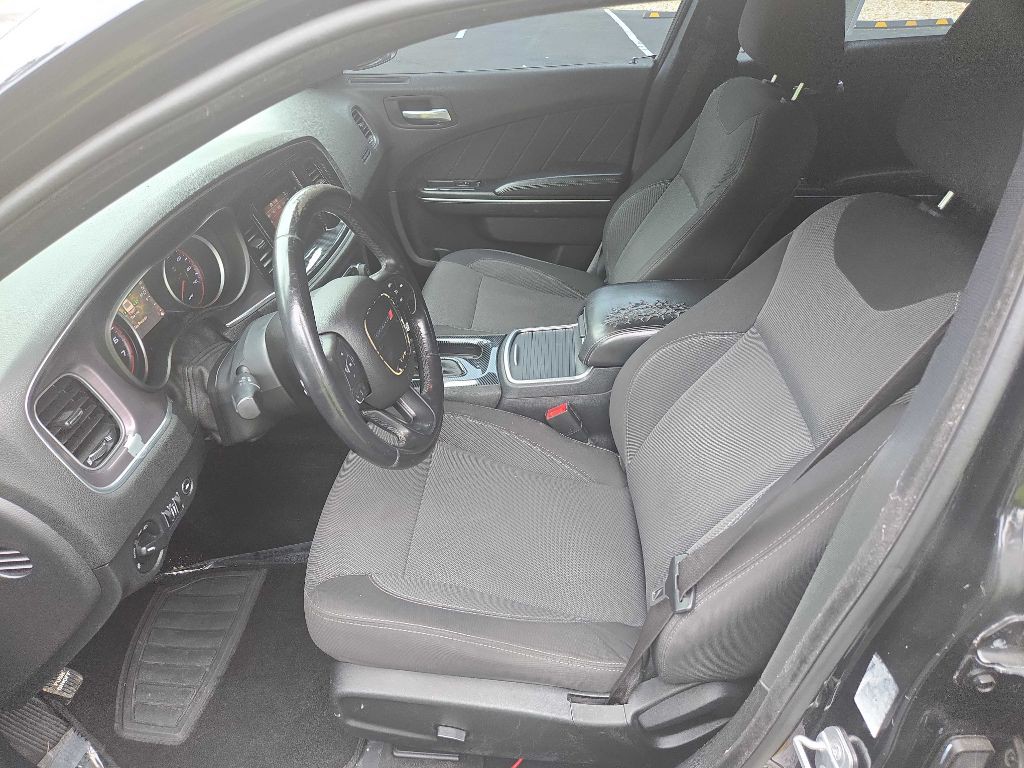 2015 Dodge Charger Image 20