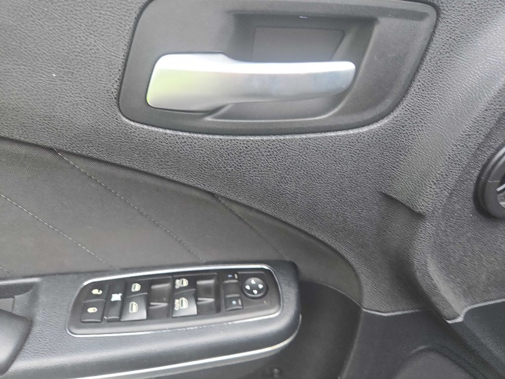 2015 Dodge Charger Image 22
